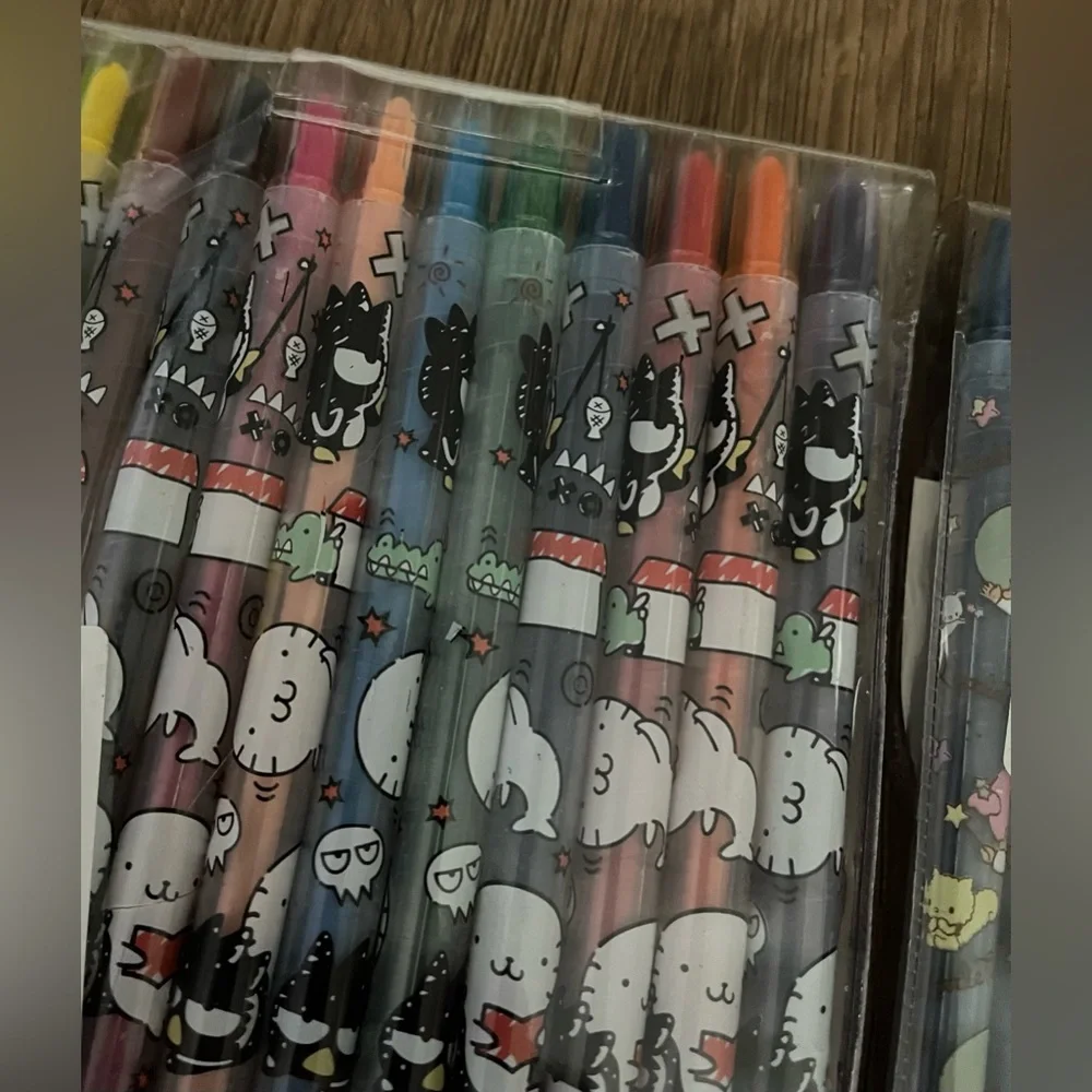 SANRIO-NWT Long Crayon Pens-choose Badtz-Maru or Little Twin Stars